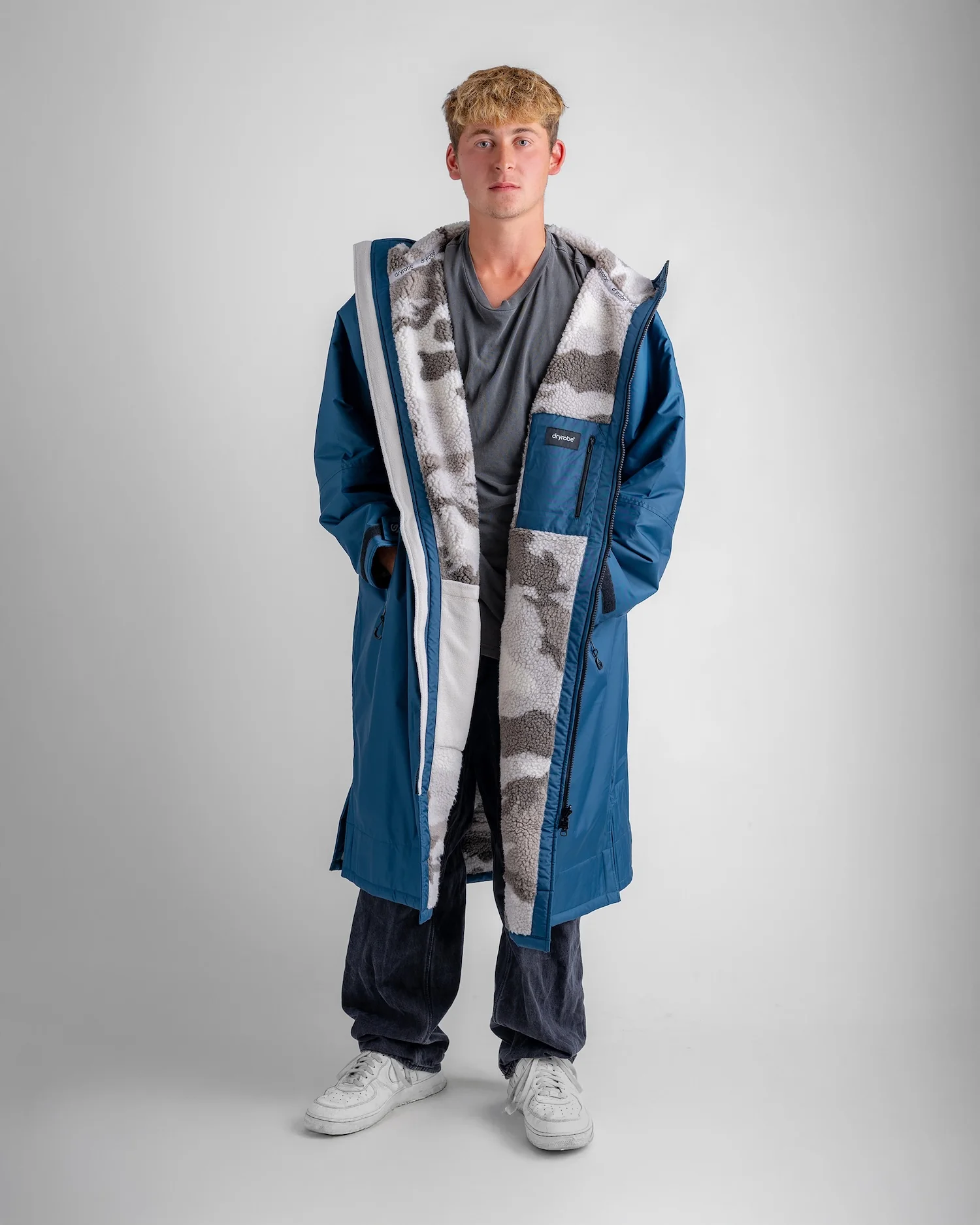 Deep Sea Blue Camo Advance Changing Robe - Image 5