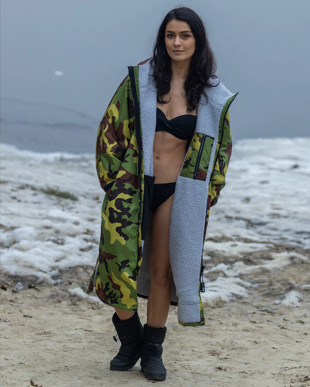 Camo Grey Advance Changing Robe - Image 15