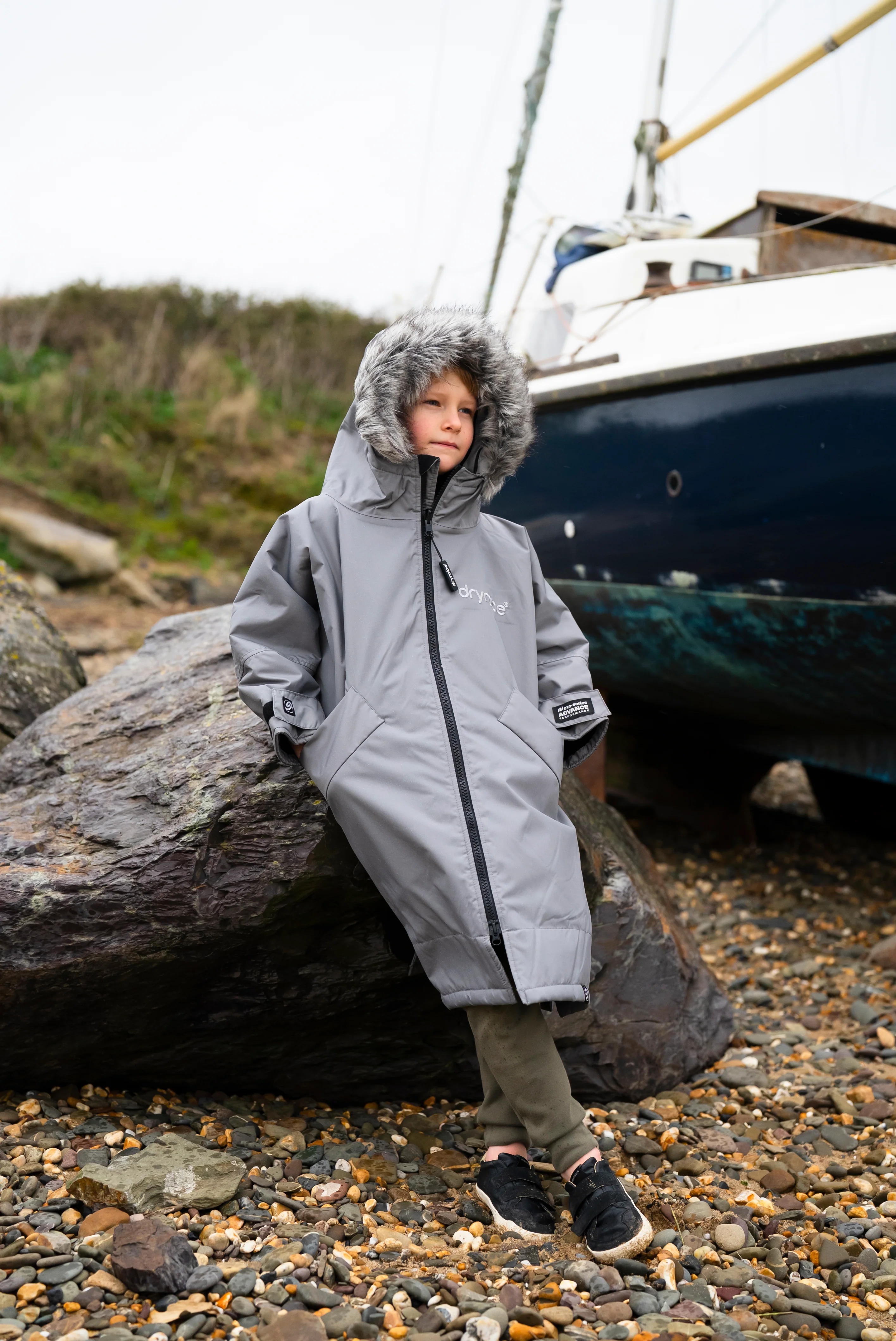 Alpine Graphite Kids Advance Changing Robe