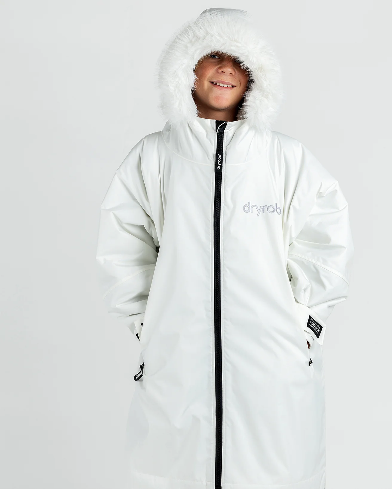 Alpine White Kids Advance Changing Robe - Image 2