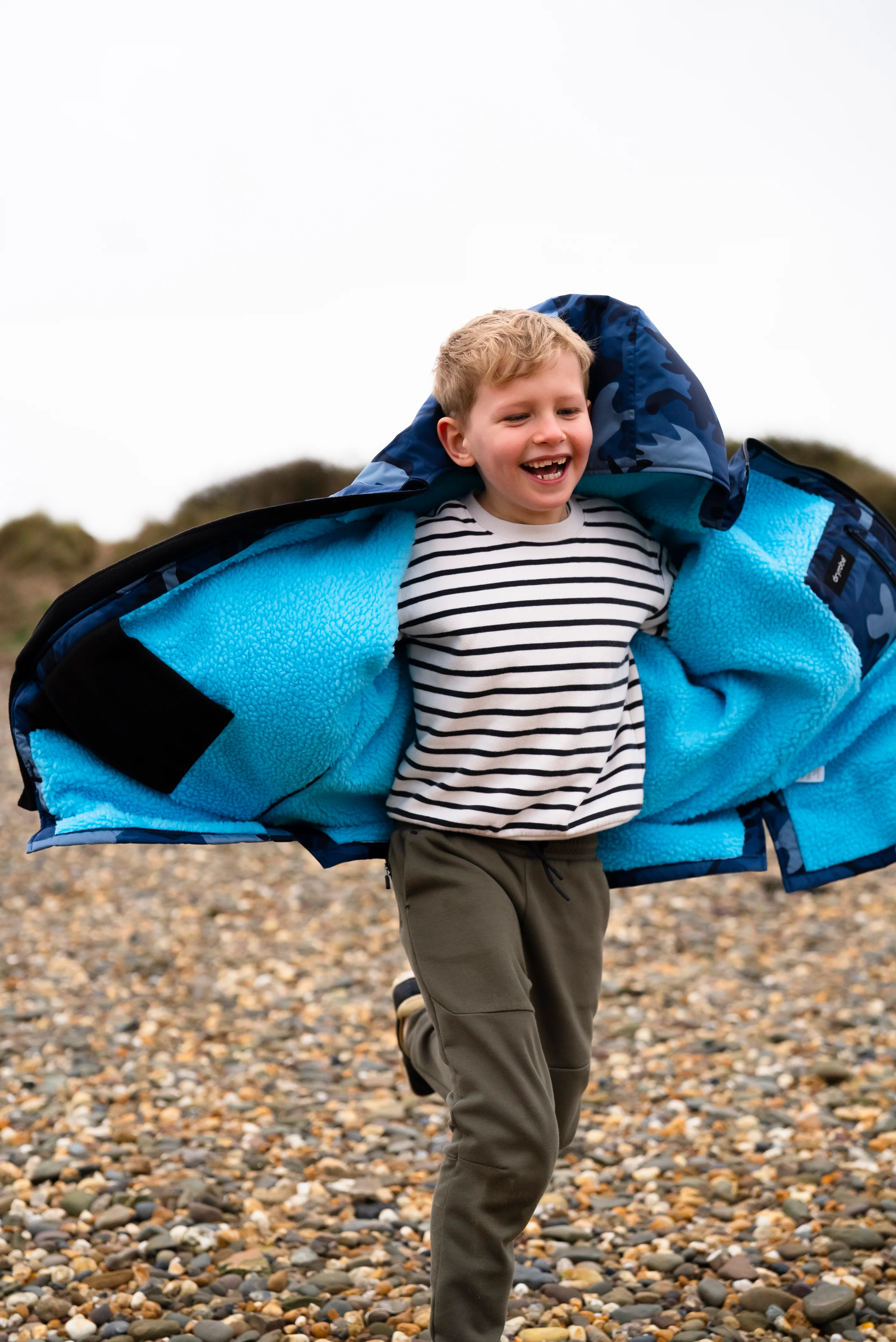 Blue Camo Blue Kids Advance Changing Robe - Image 11