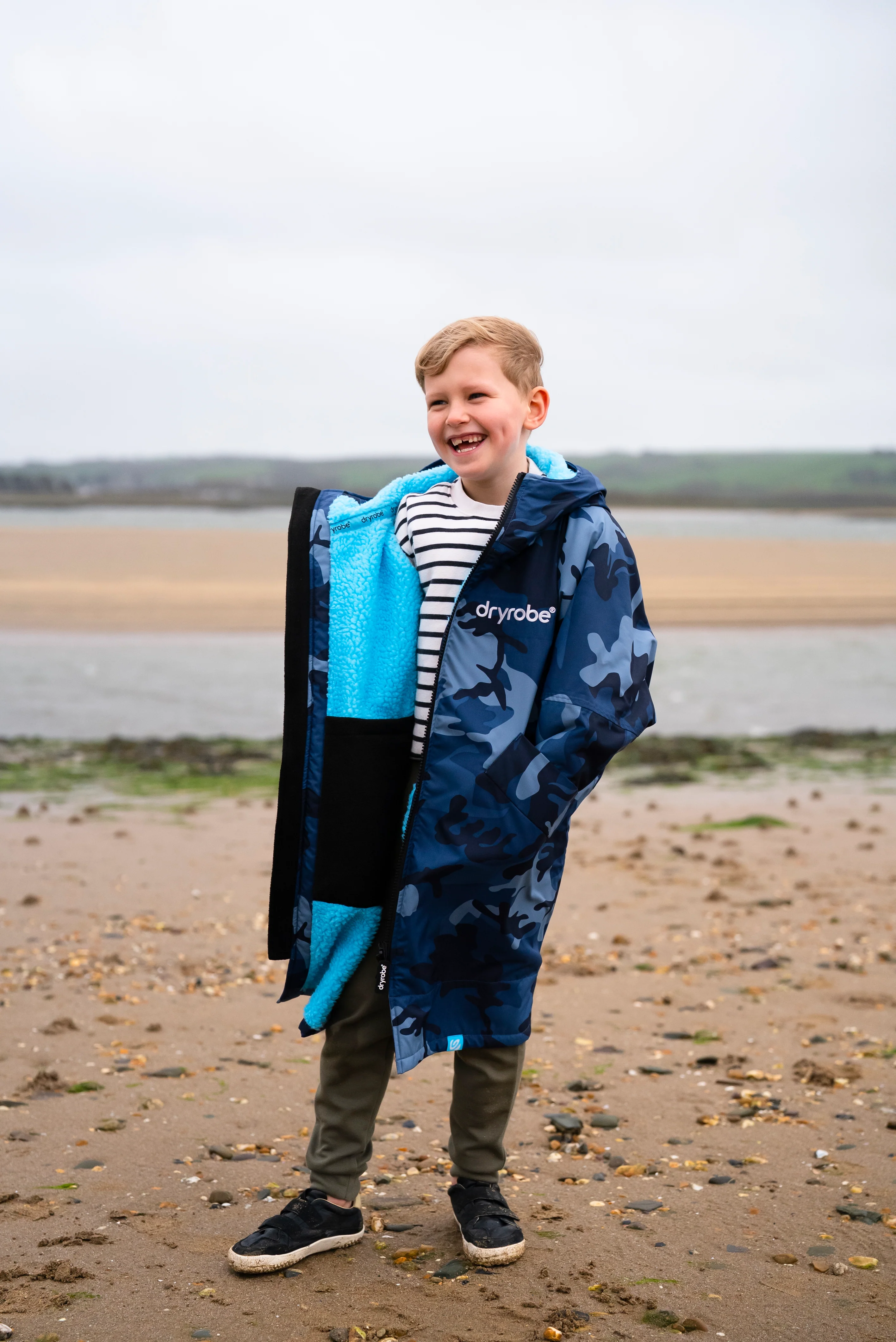 Blue Camo Blue Kids Advance Changing Robe - Image 8