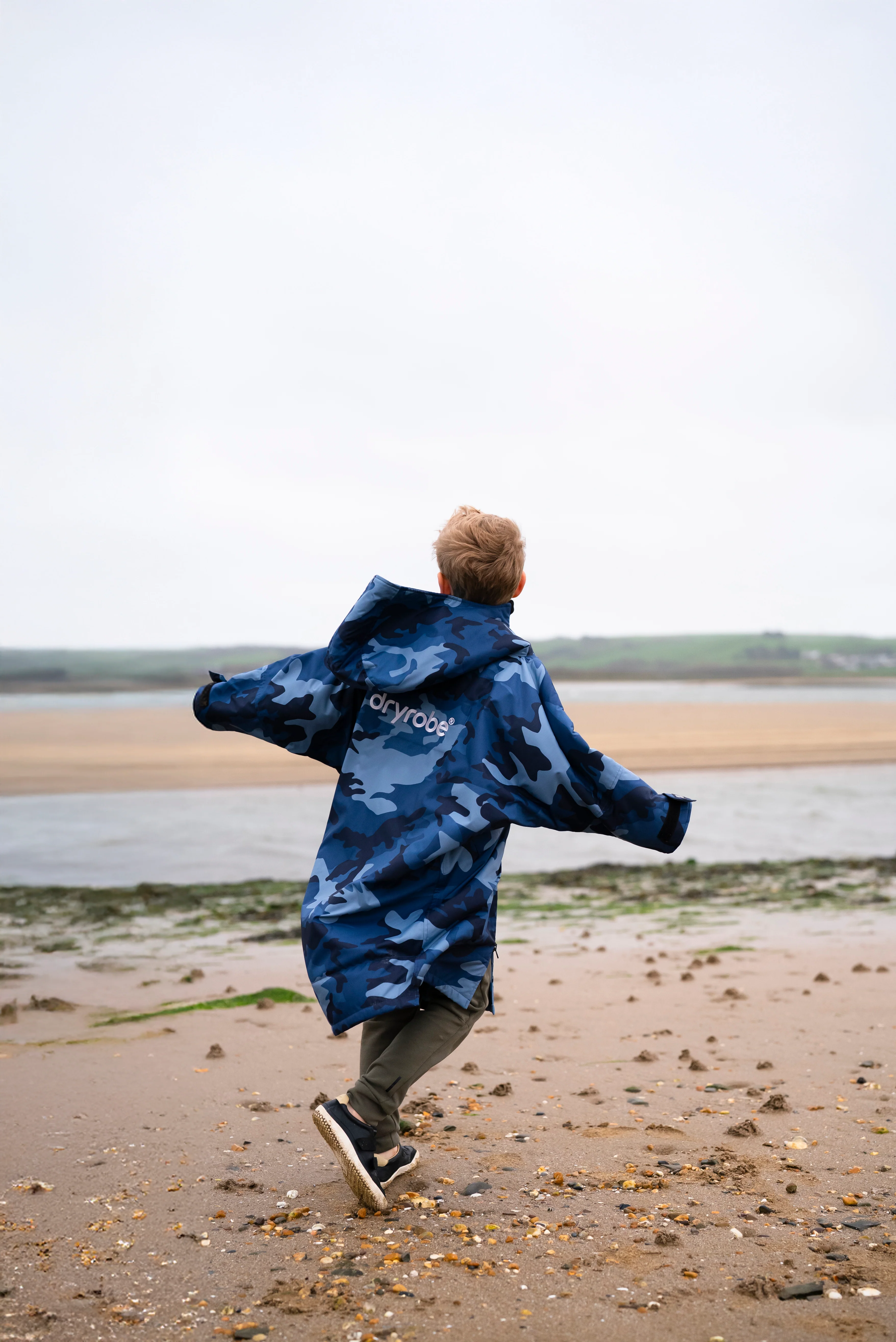 Blue Camo Blue Kids Advance Changing Robe - Image 9