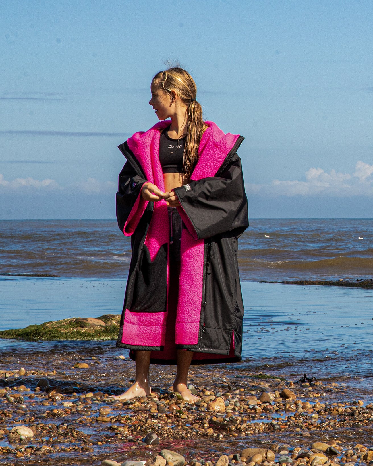 Black Pink Easy-Fit Kids Advance Changing Robe - Image 5