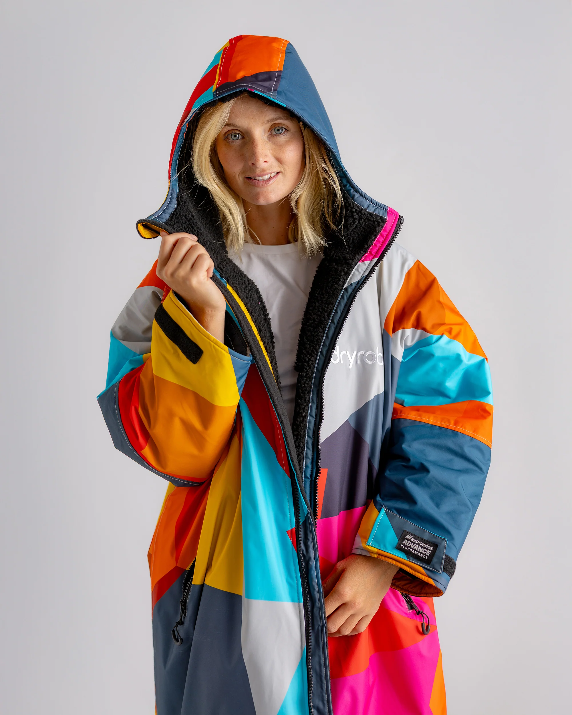 Abstract Advance Changing Robe - Image 5