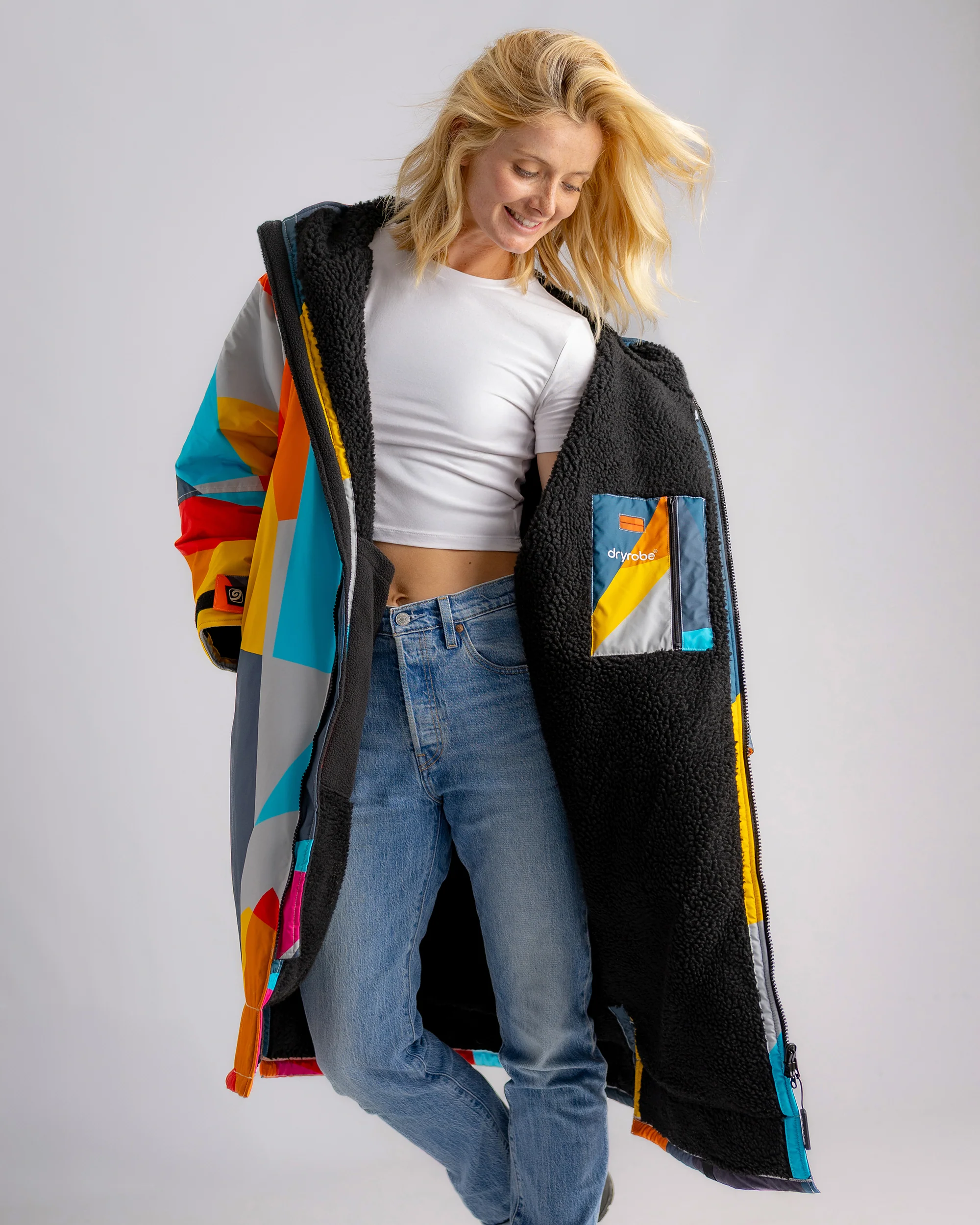 Abstract Advance Changing Robe - Image 7