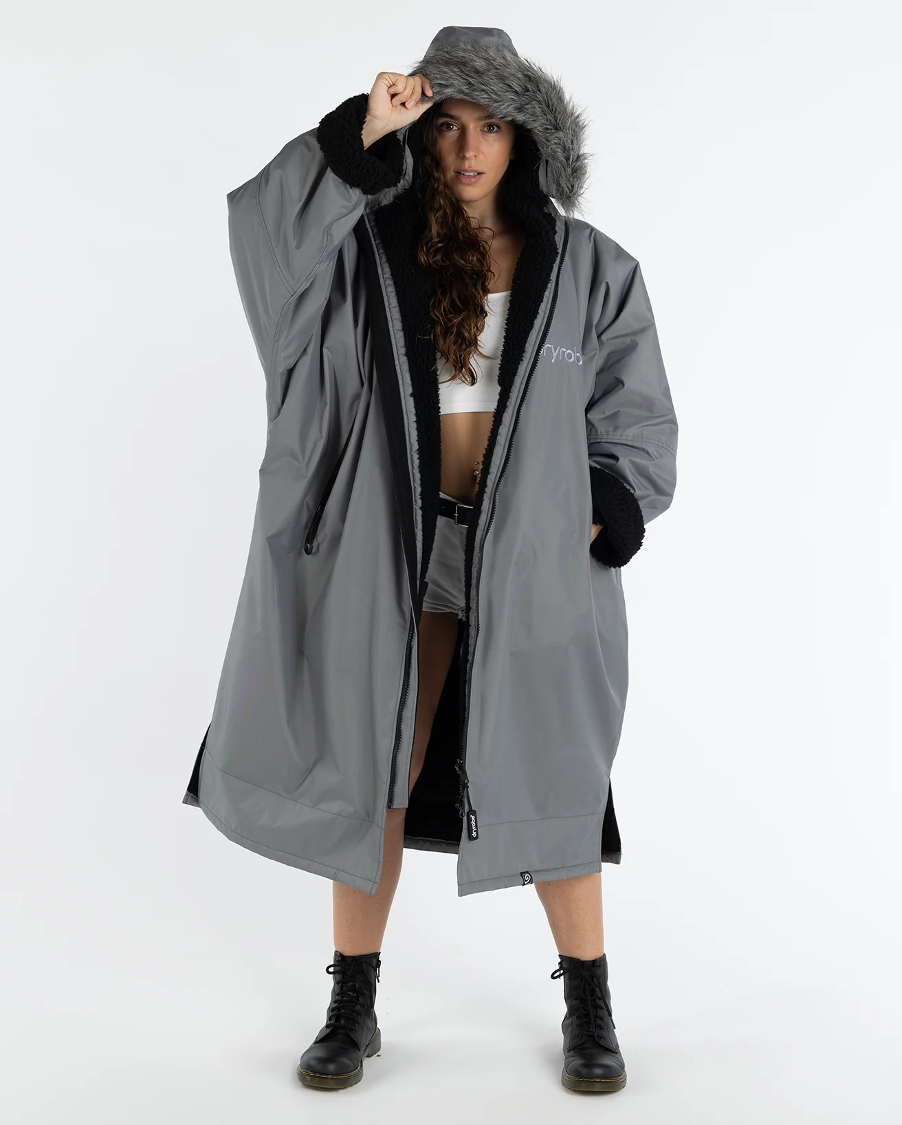 Alpine Graphite Advance Changing Robe