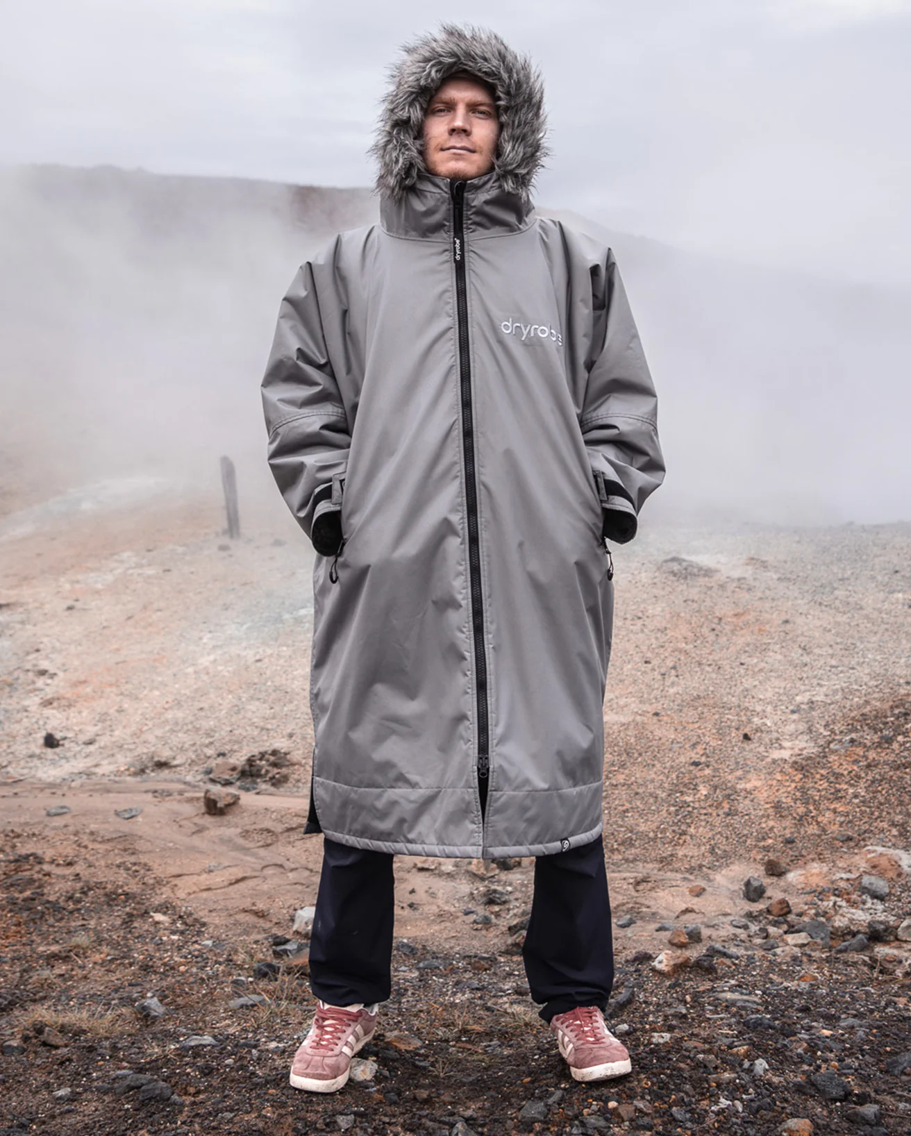 Alpine Graphite Advance Changing Robe - Image 7