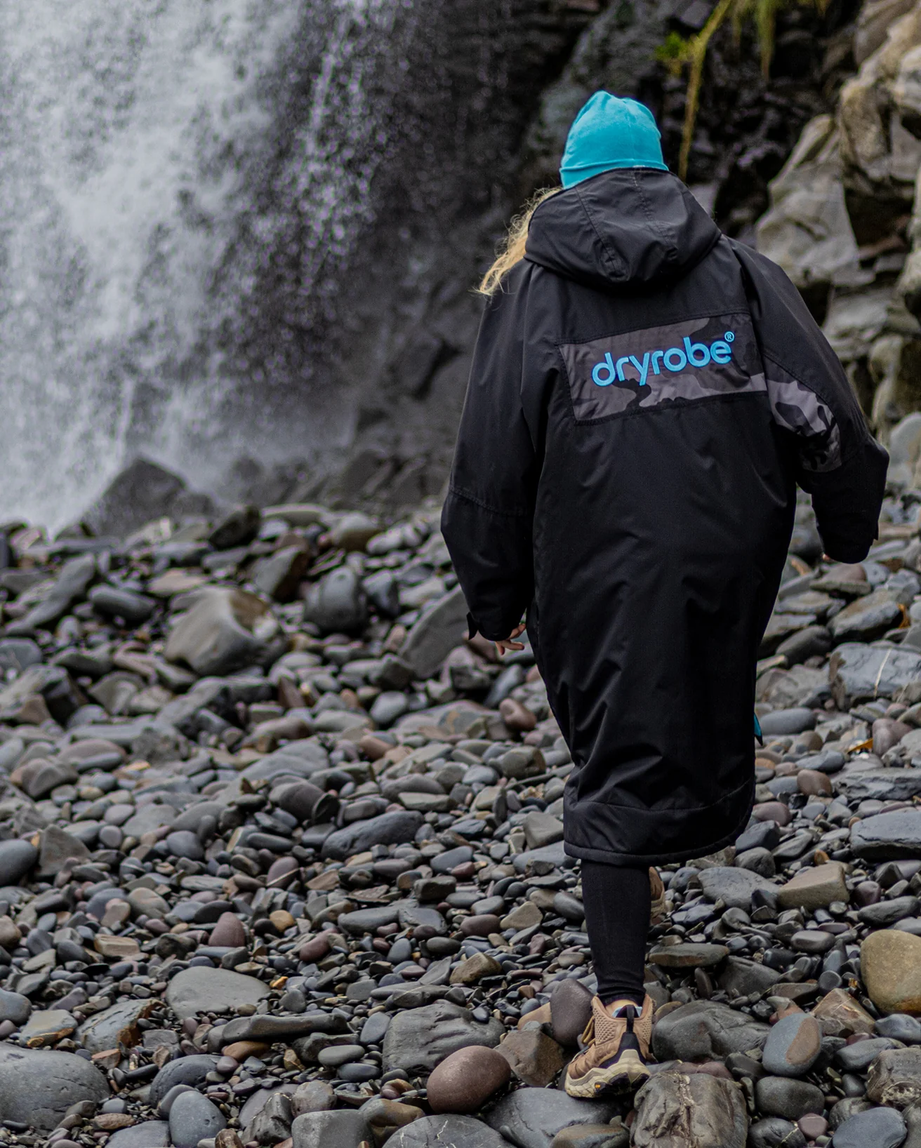 REWORK - Black Blue Camo Advance Changing Robe - Image 6