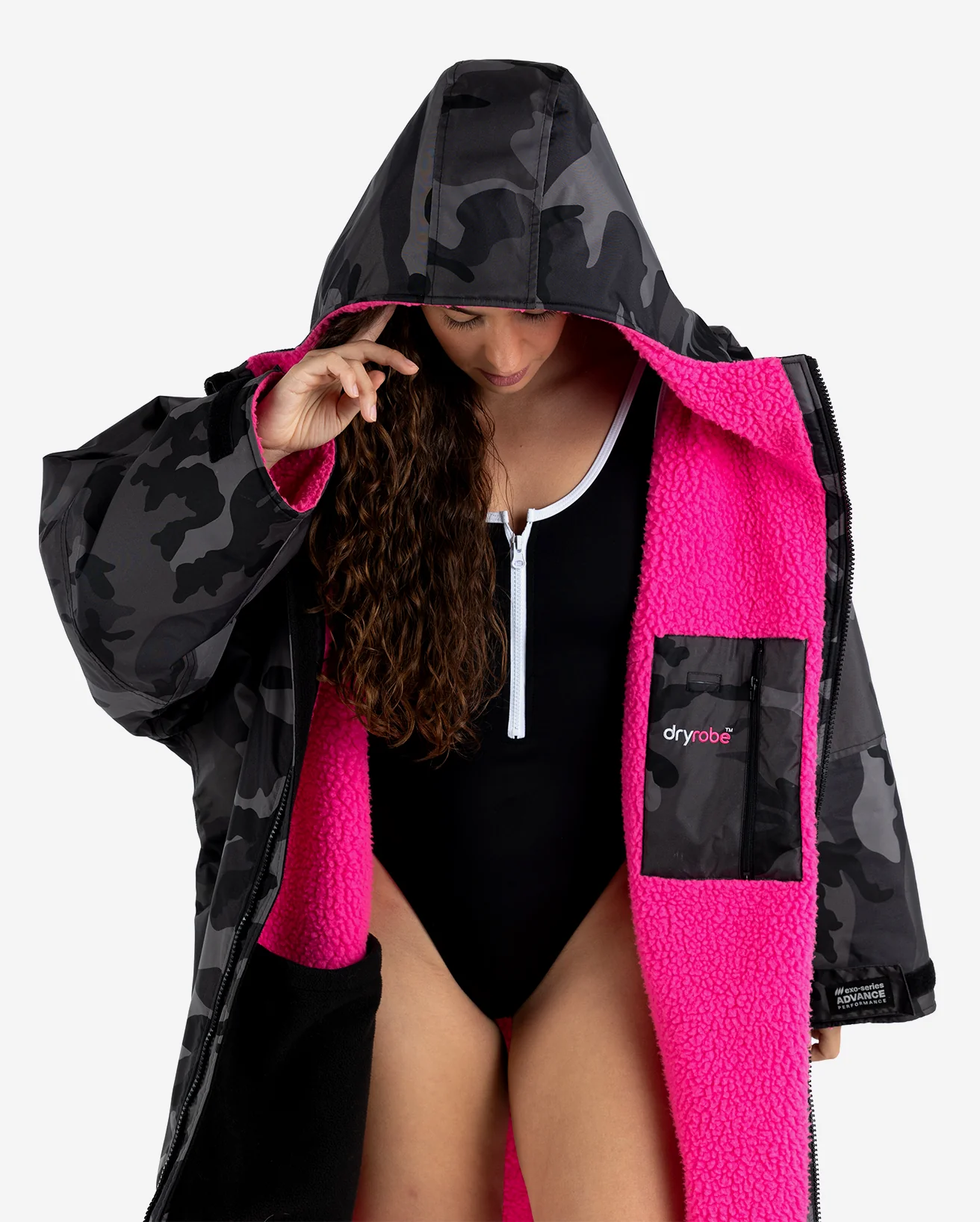 Black Camo Pink Advance Changing Robe - Image 3