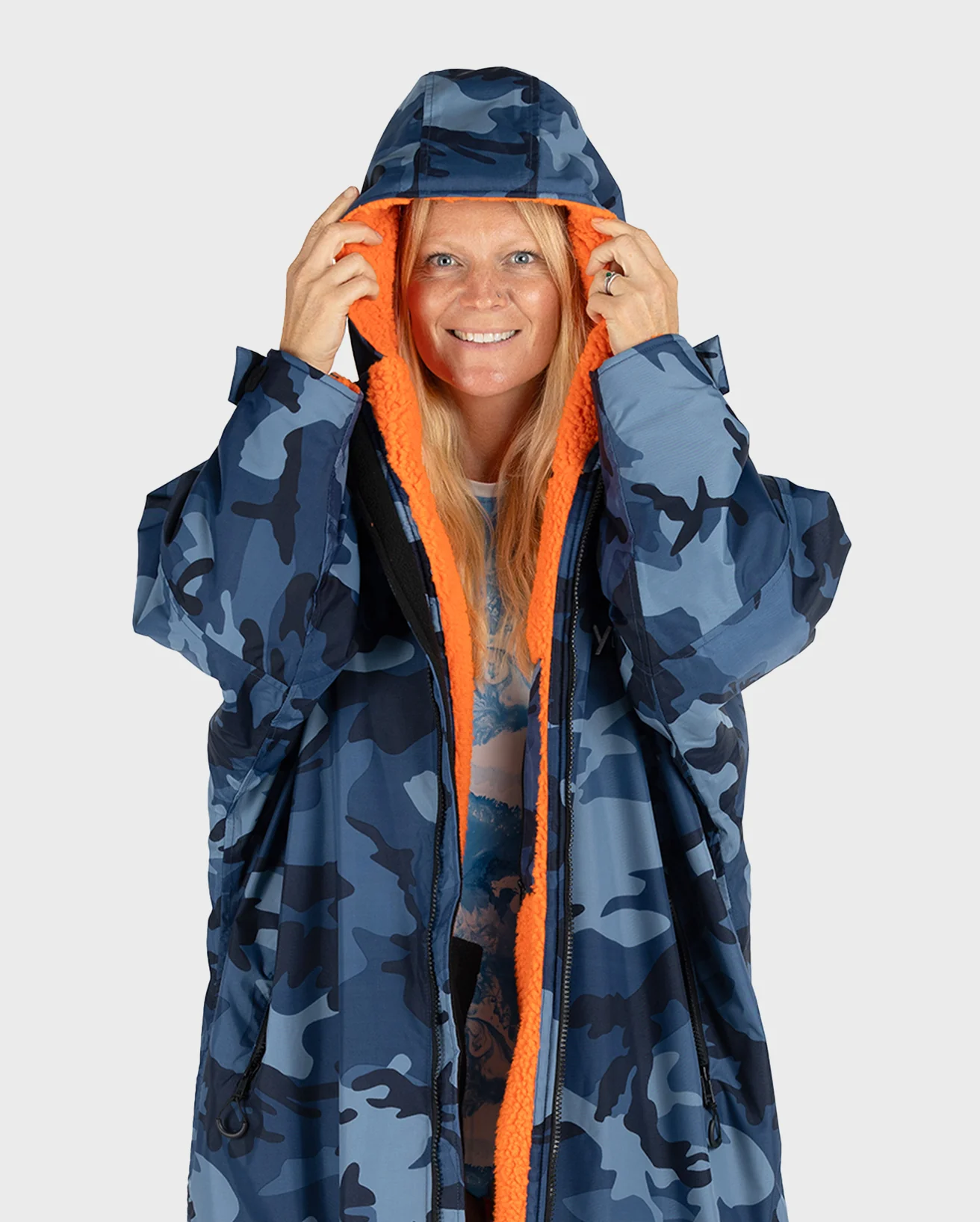 Blue Camo Orange Advance Changing Robe - Image 3