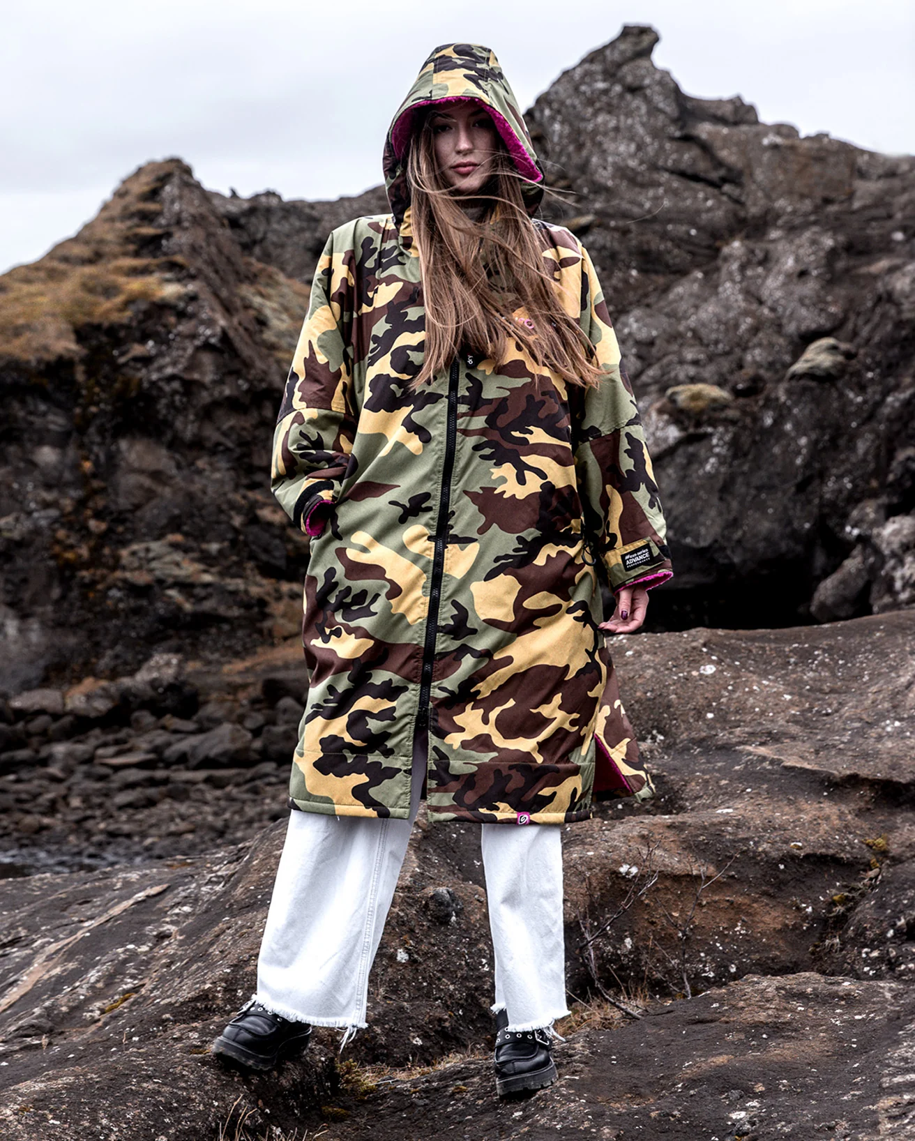 Camo Pink Advance Changing Robe - Image 16