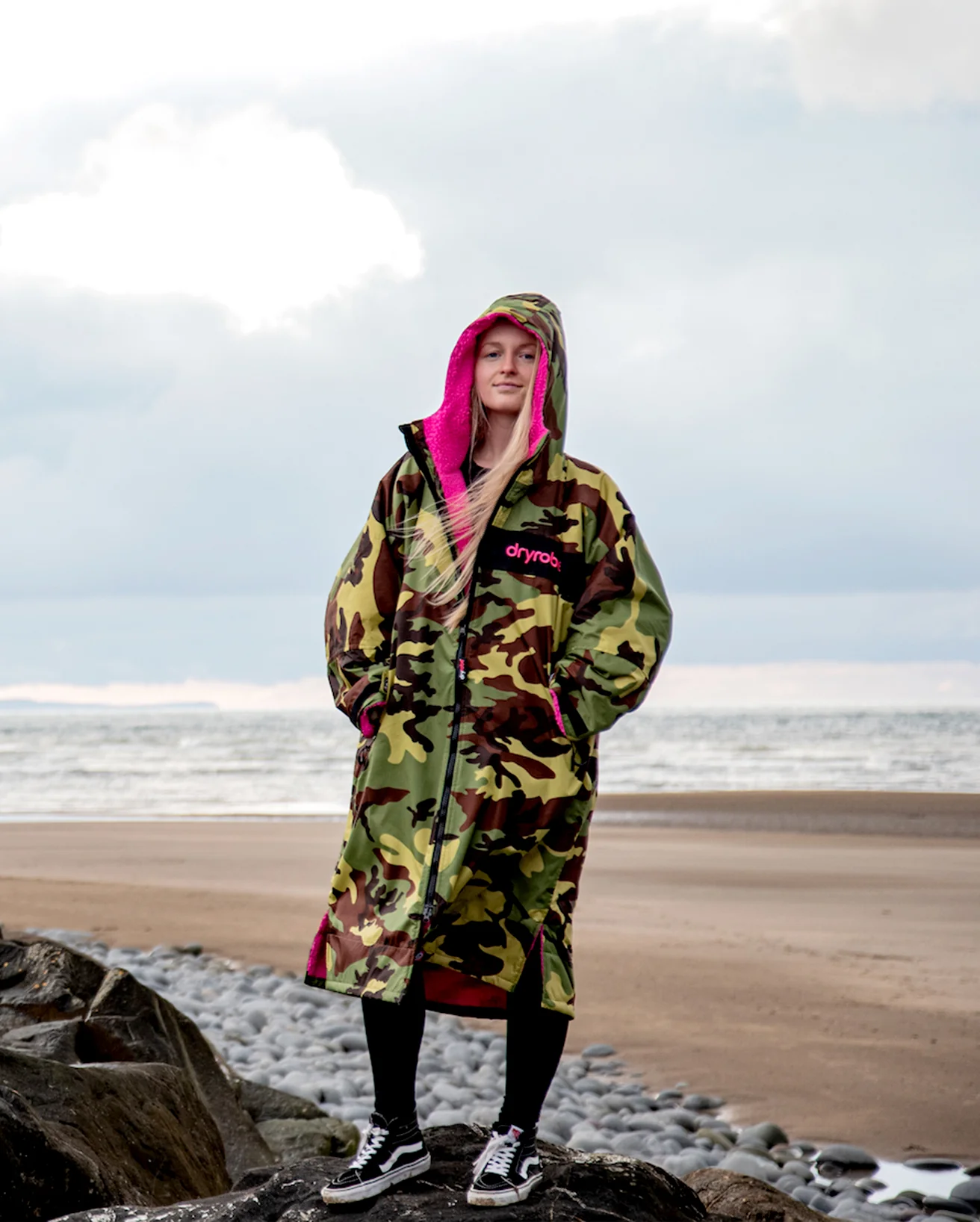 REWORK - Camo Pink Black Advance Changing Robe - Image 6
