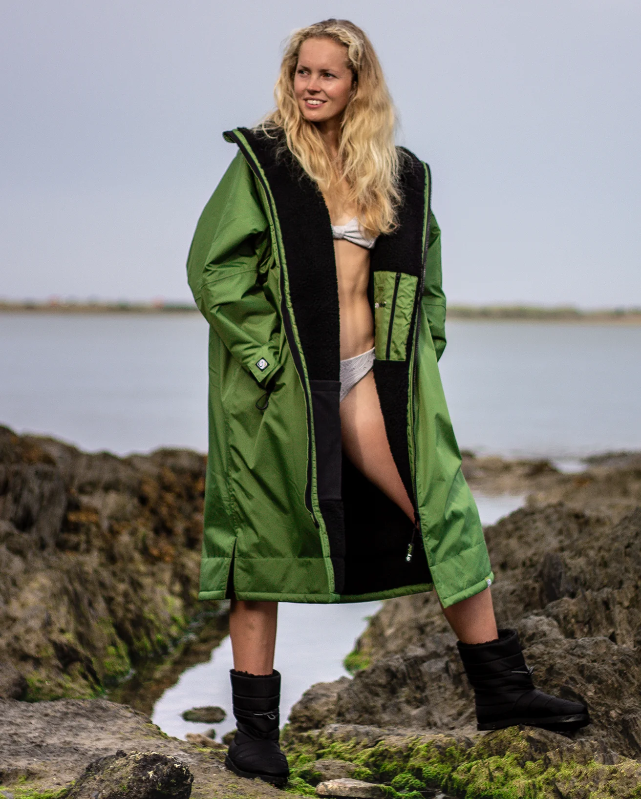 Forest Green Black Advance Changing Robe - Image 16