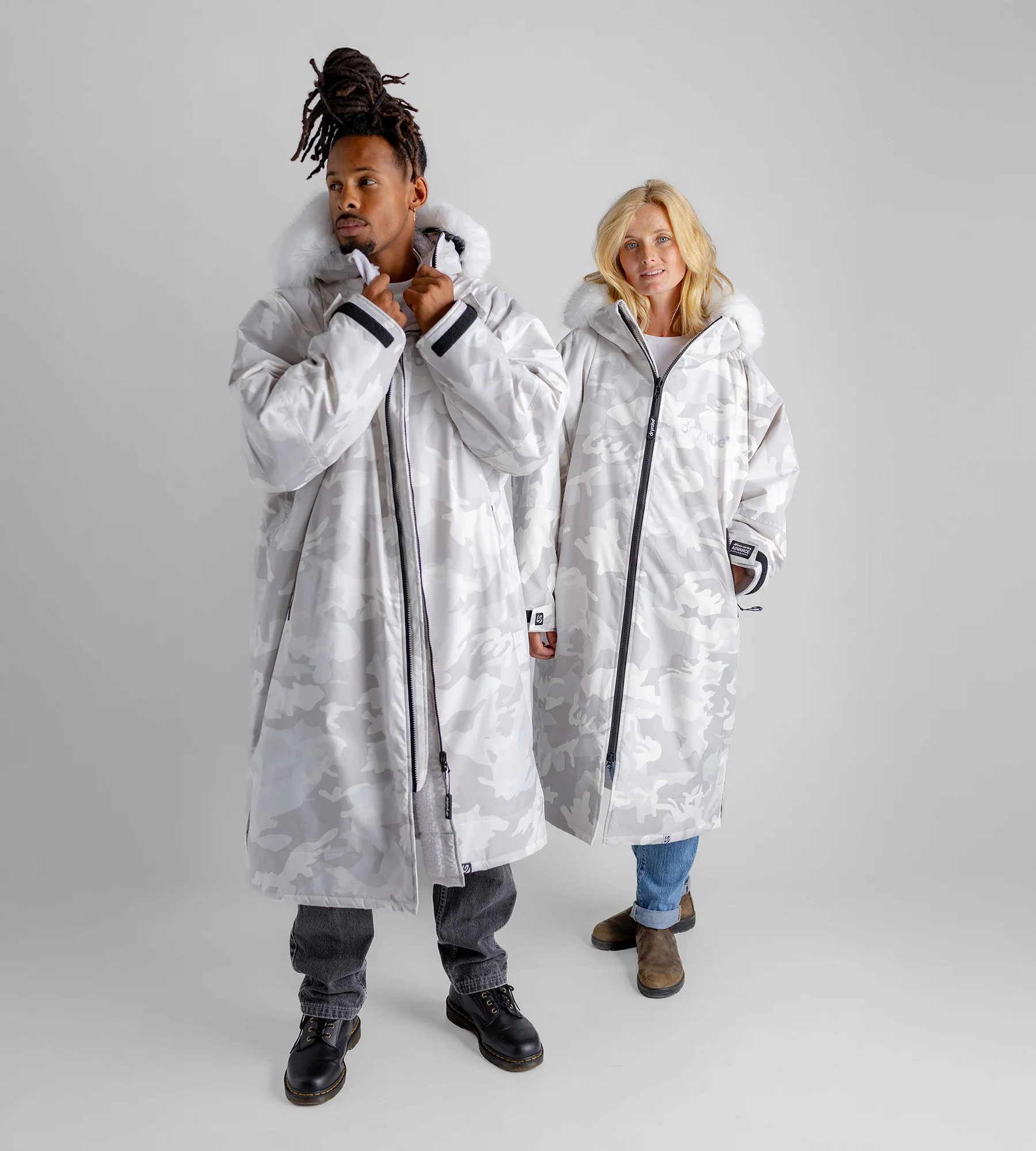 Alpine White Camo Advance Changing Robe - Image 11