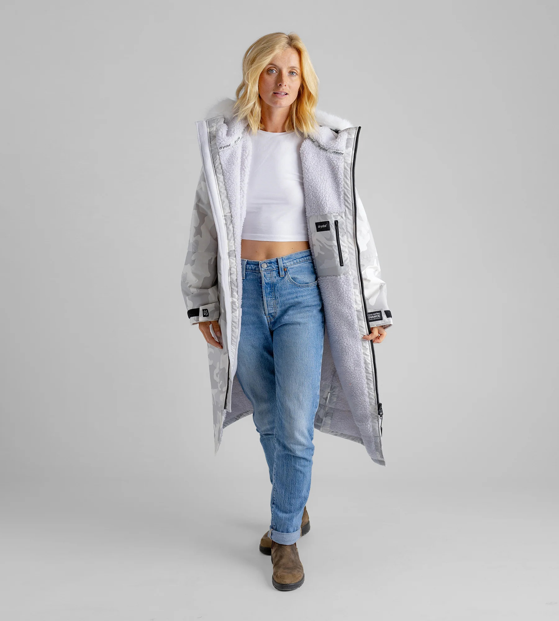 Alpine White Camo Advance Changing Robe - Image 4