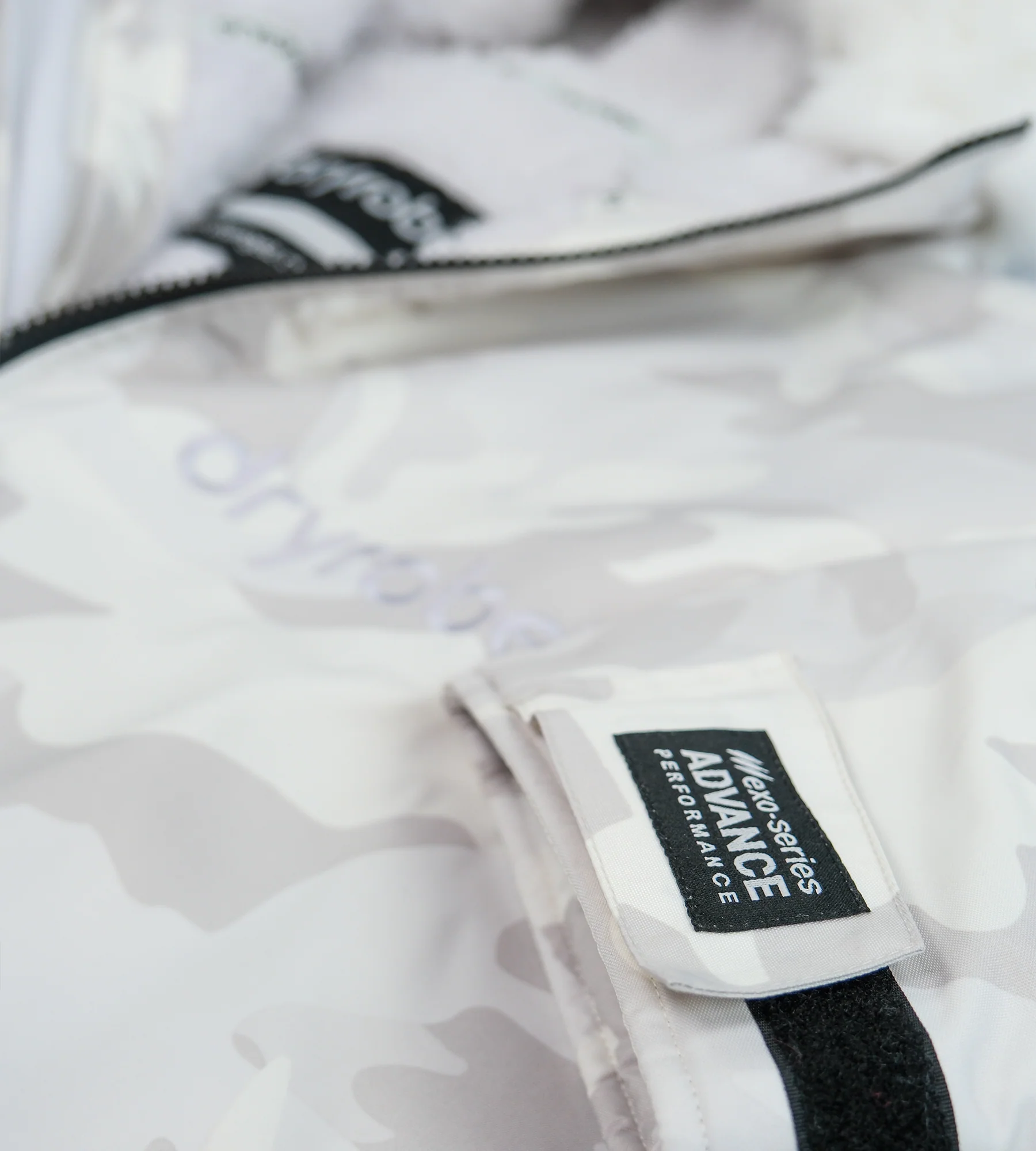 Alpine White Camo Advance Changing Robe - Image 9