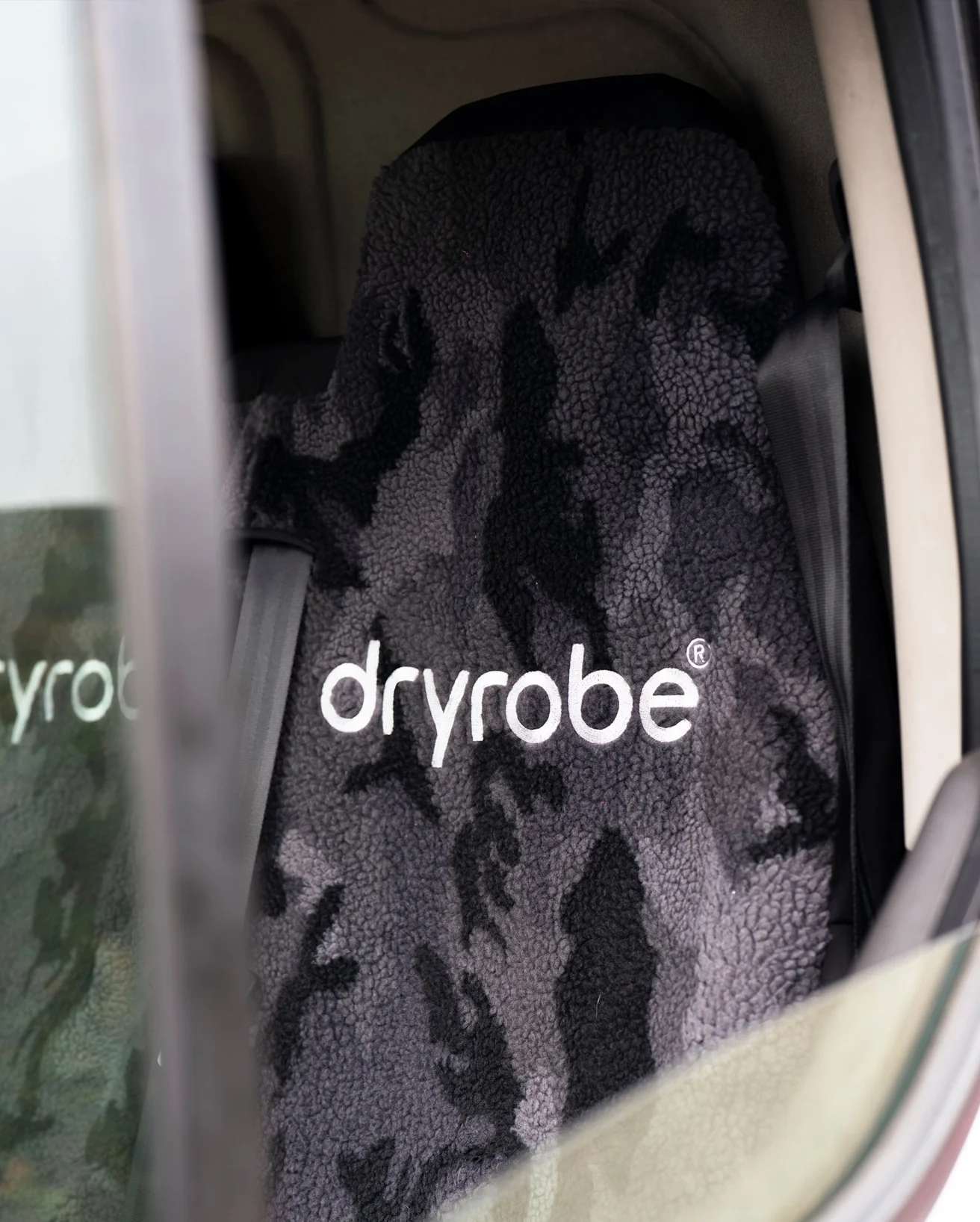 Camo Black Single Car Seat Cover - Image 4