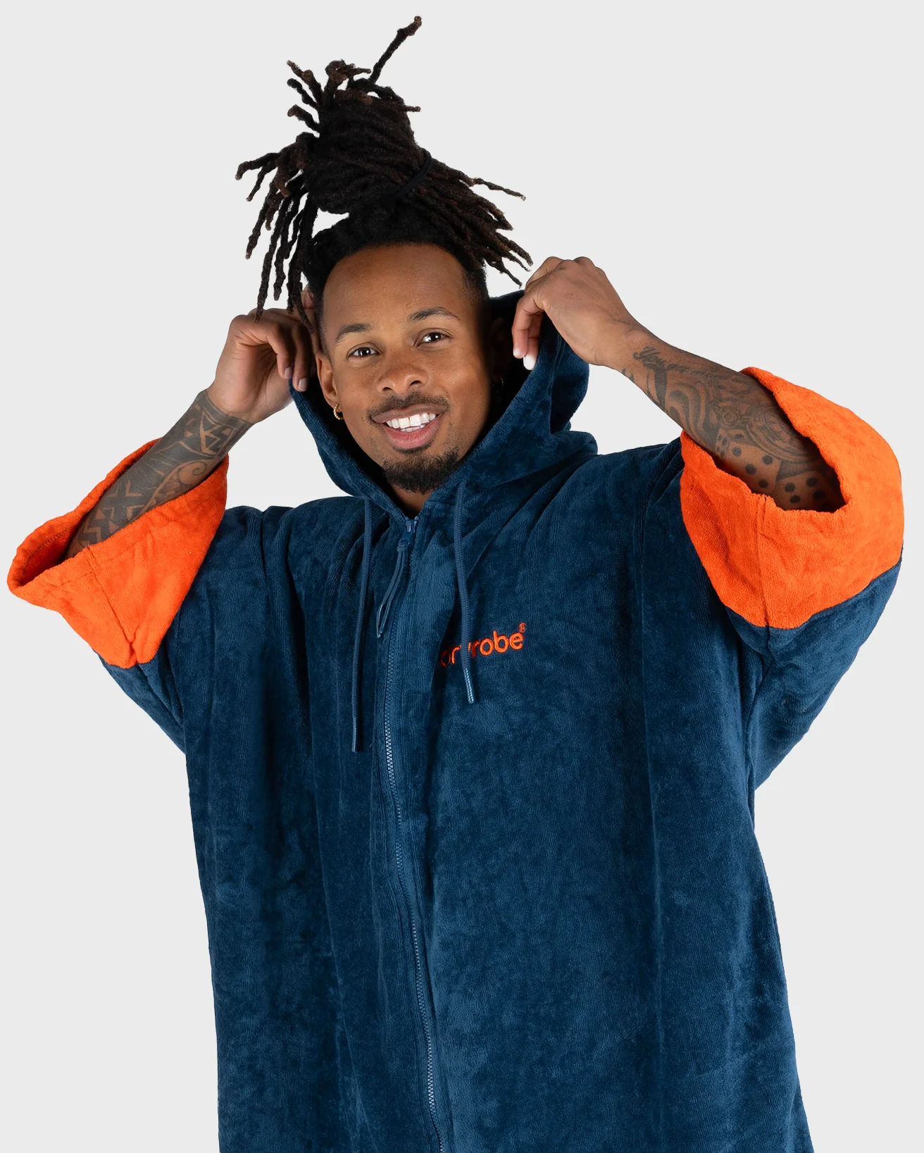 Deep Sea Blue Full-Zip Organic Towel Robe - Image 11