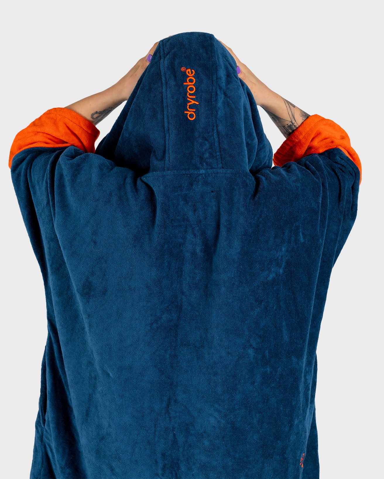 Deep Sea Blue Full-Zip Organic Towel Robe - Image 4