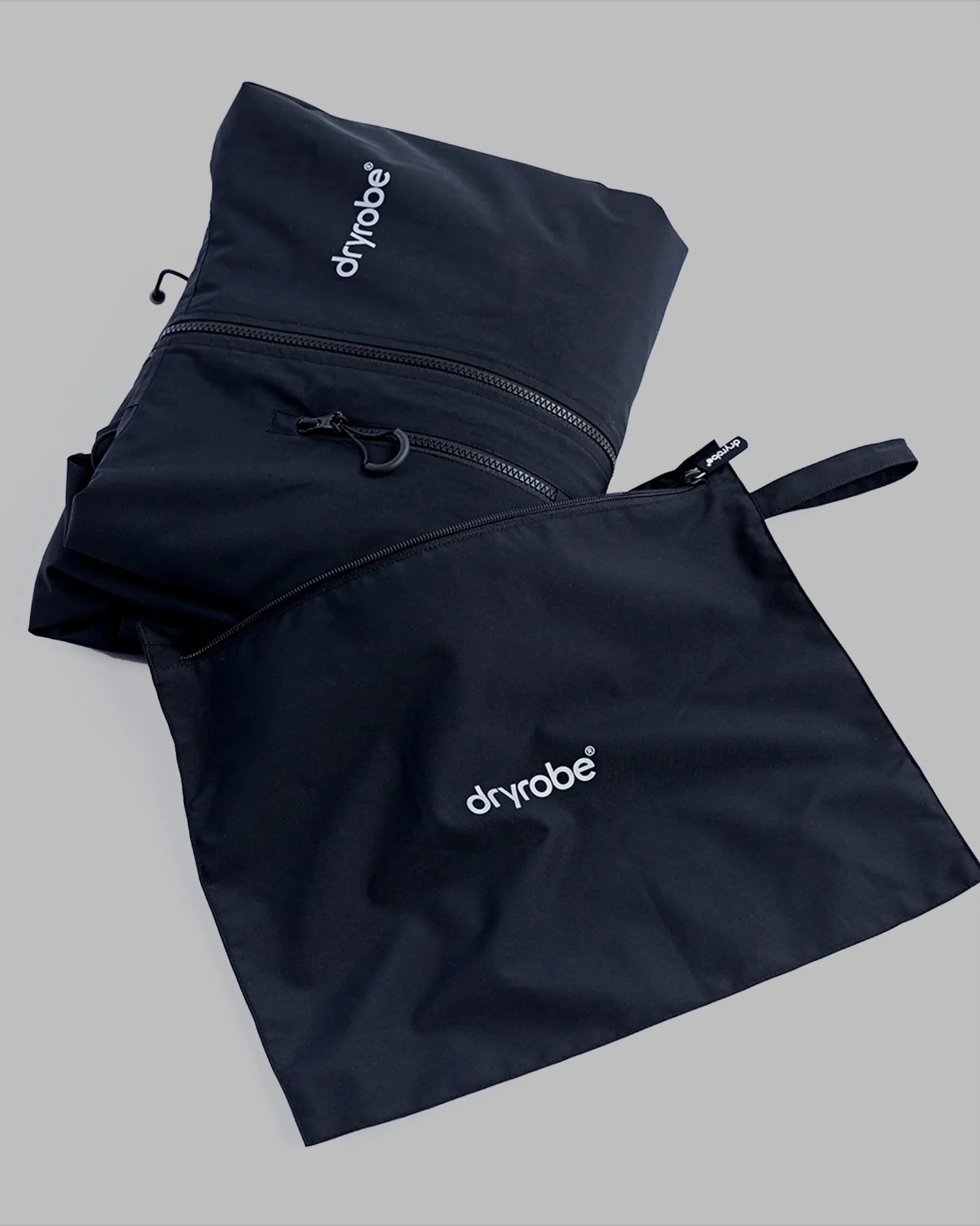 Black Tech-Lite Changing Robe - Image 9