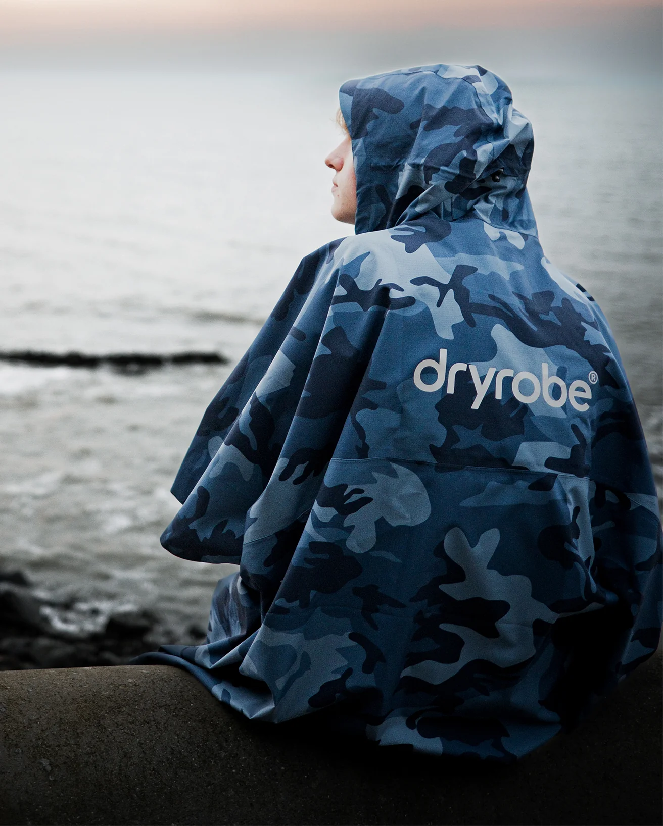 Blue Camo One Size Rainproof Poncho - Image 11