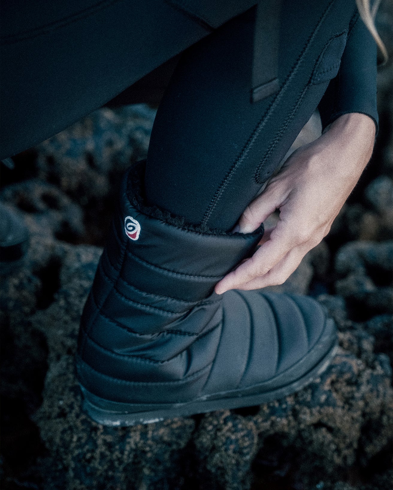 Black Men's Thermal Boots - Image 4