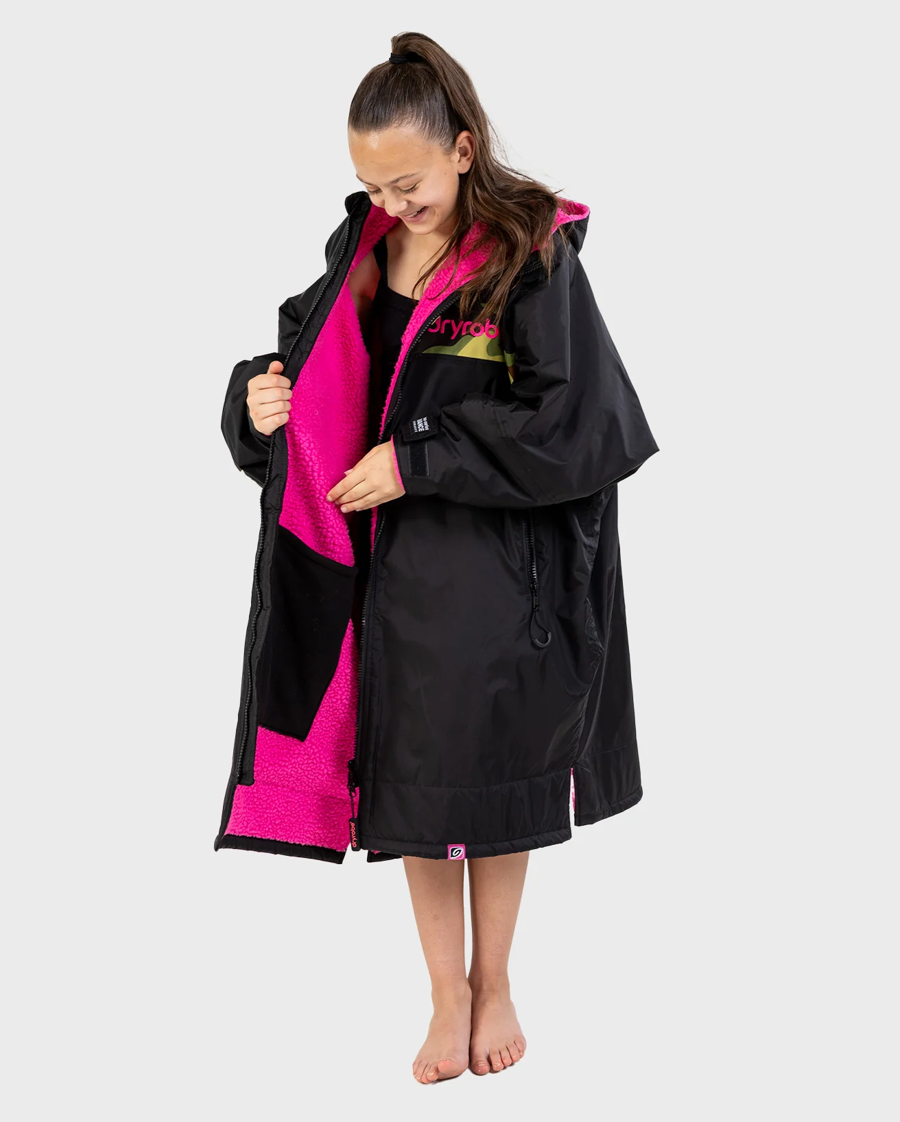 REWORK - Black Pink Camo Advance Kids Change robe - Image 7