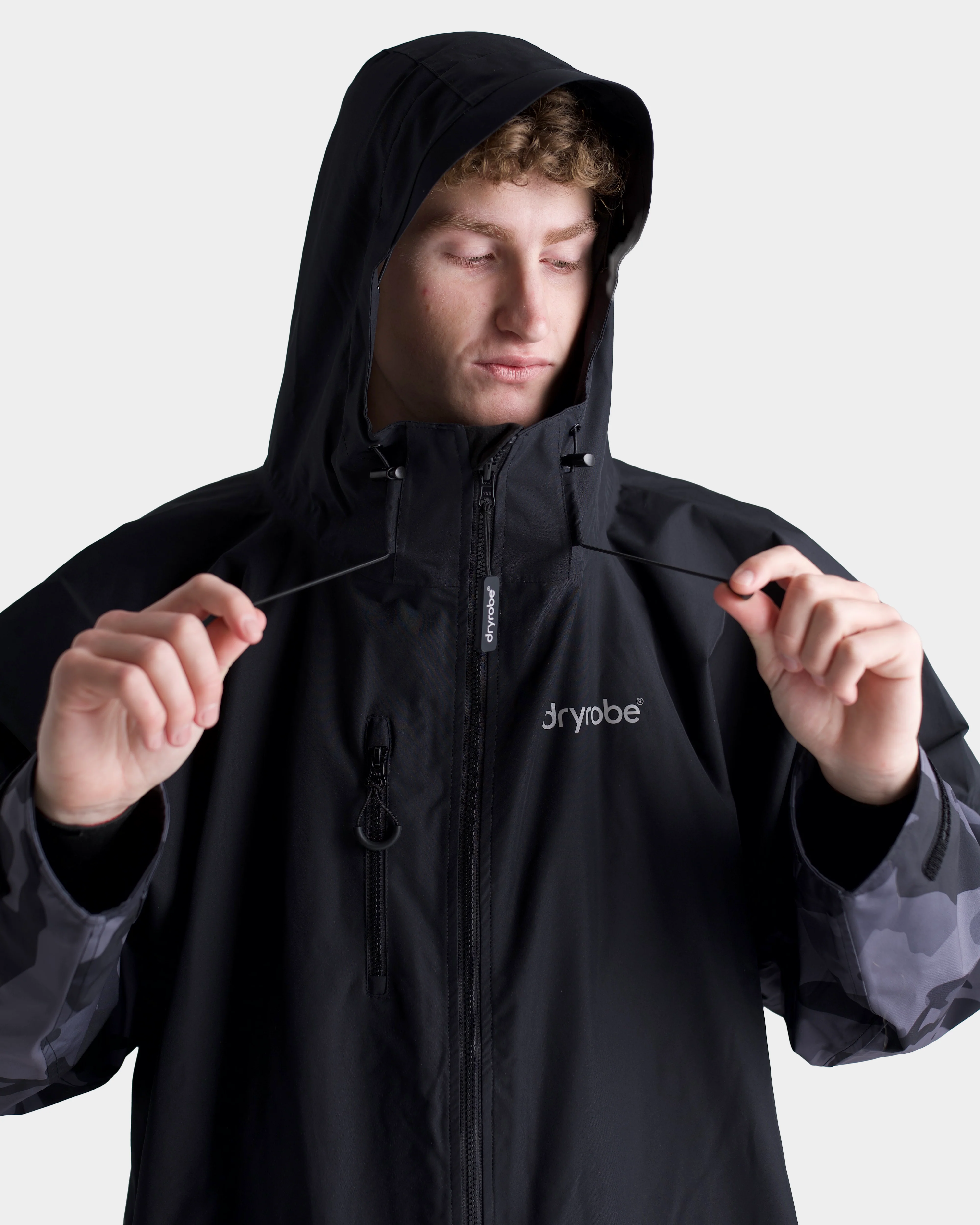 Black Camo Tech-Lite Long Sleeve Changing Robe - Image 17