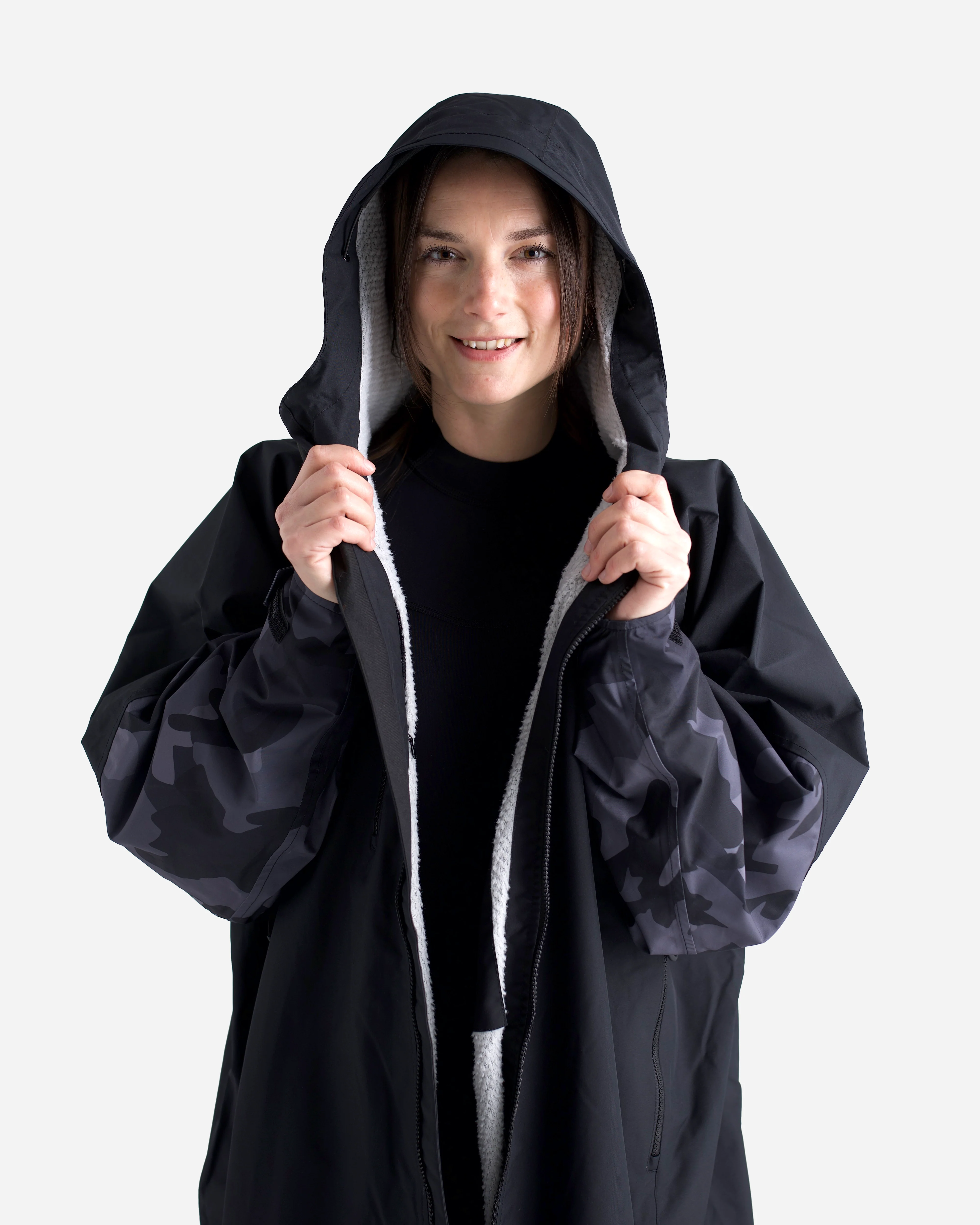 Black Camo Tech-Lite Long Sleeve Changing Robe - Image 5