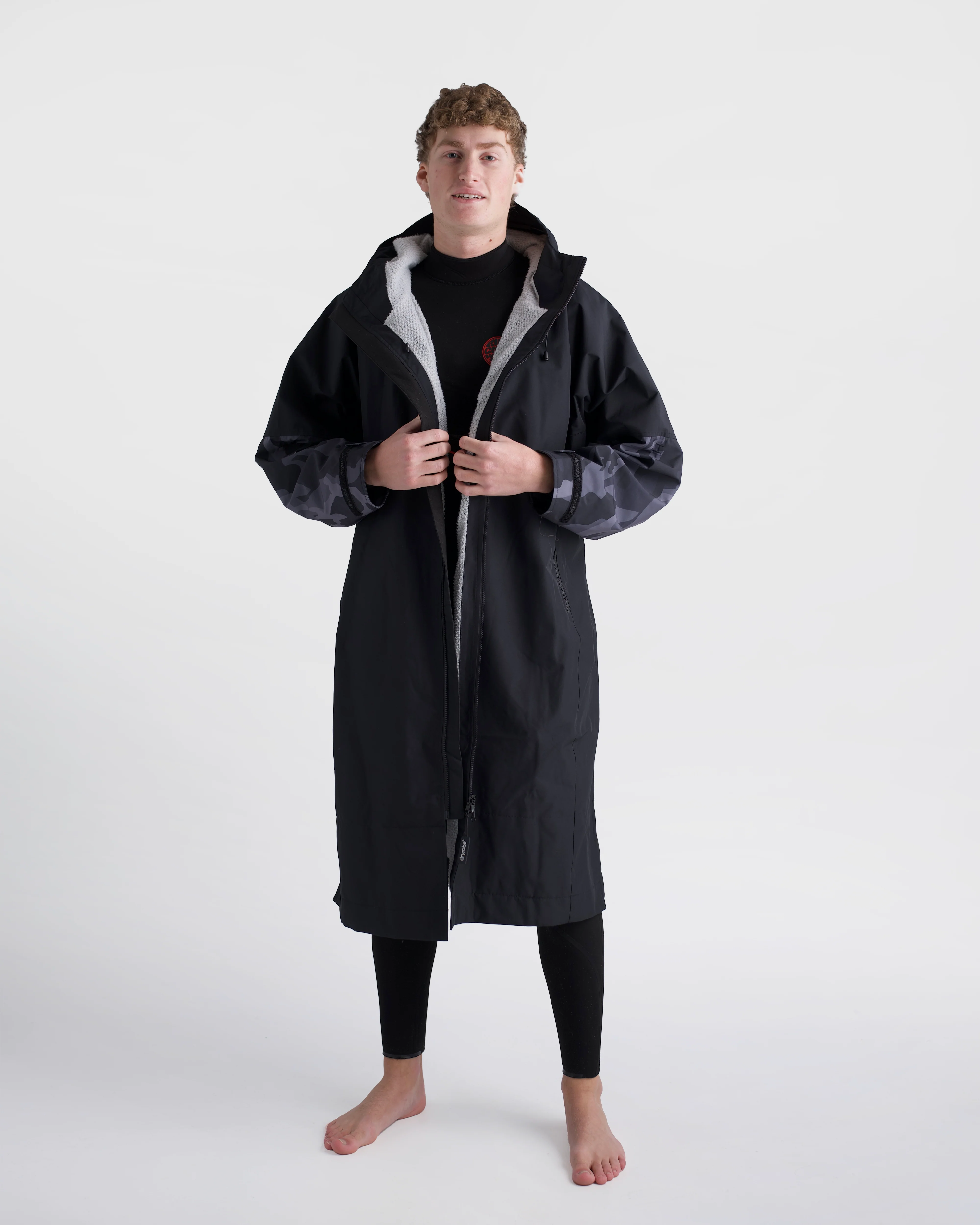 Black Camo Tech-Lite Long Sleeve Changing Robe - Image 7